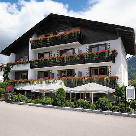 Hotel Restaurant Amadeus - Inclusive Skipass Und Vieles Mehr Bad Hindelang Ngoại thất bức ảnh