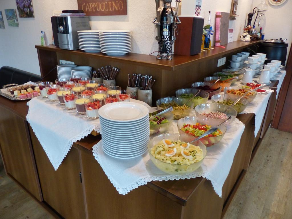 Hotel Restaurant Amadeus - Inclusive Skipass Und Vieles Mehr Bad Hindelang Ngoại thất bức ảnh